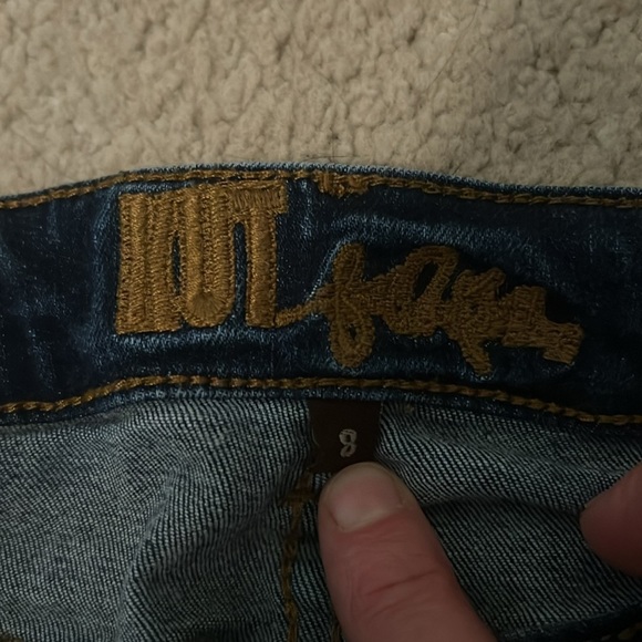 Kut From the Kloth Flower Embroidered Jeans - Picture 3 of 5